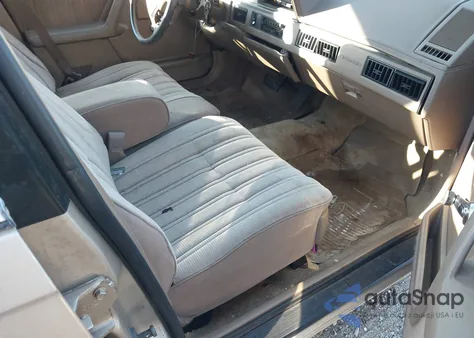 1994 Oldsmobile Cutlass Ciera S z USA, uszkodzony, nr VIN 1G3AG55M3R6380521